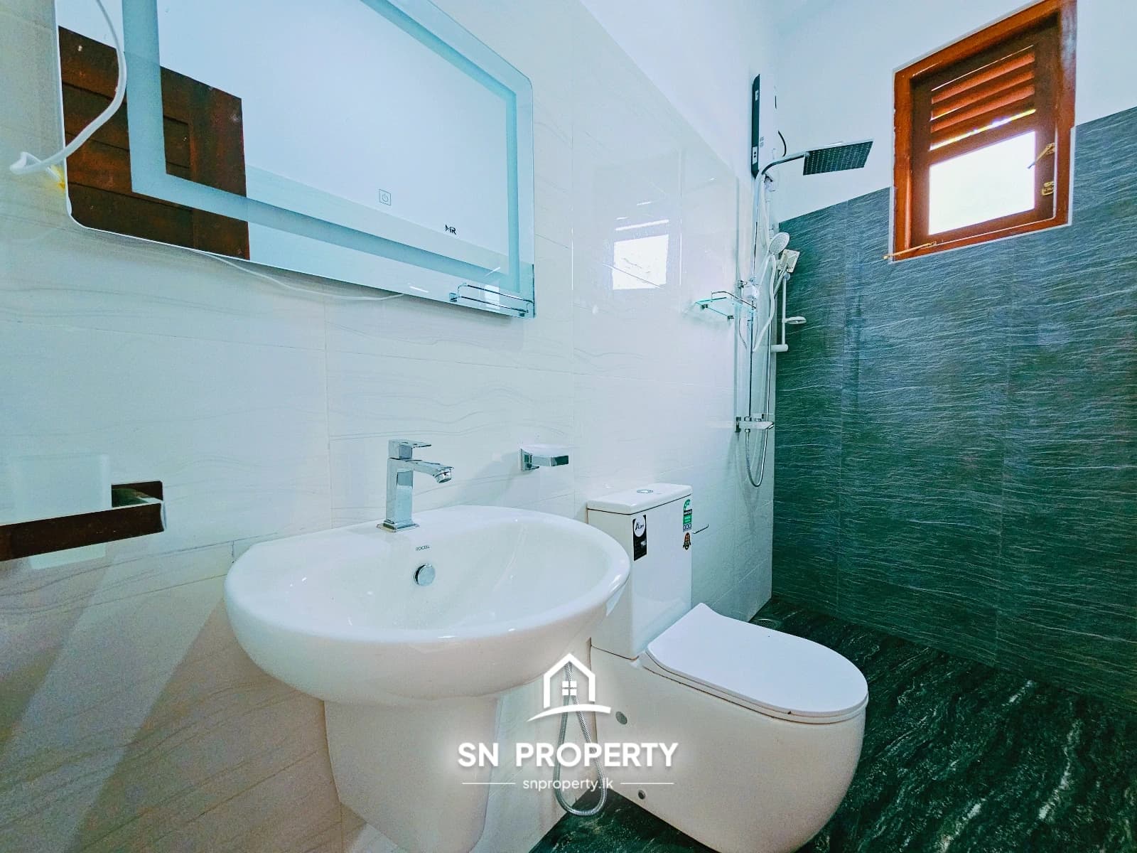 BRAND-NEW 2 Storied House HOUSE FOR Sale Athurgiriya, photo 6 of 20