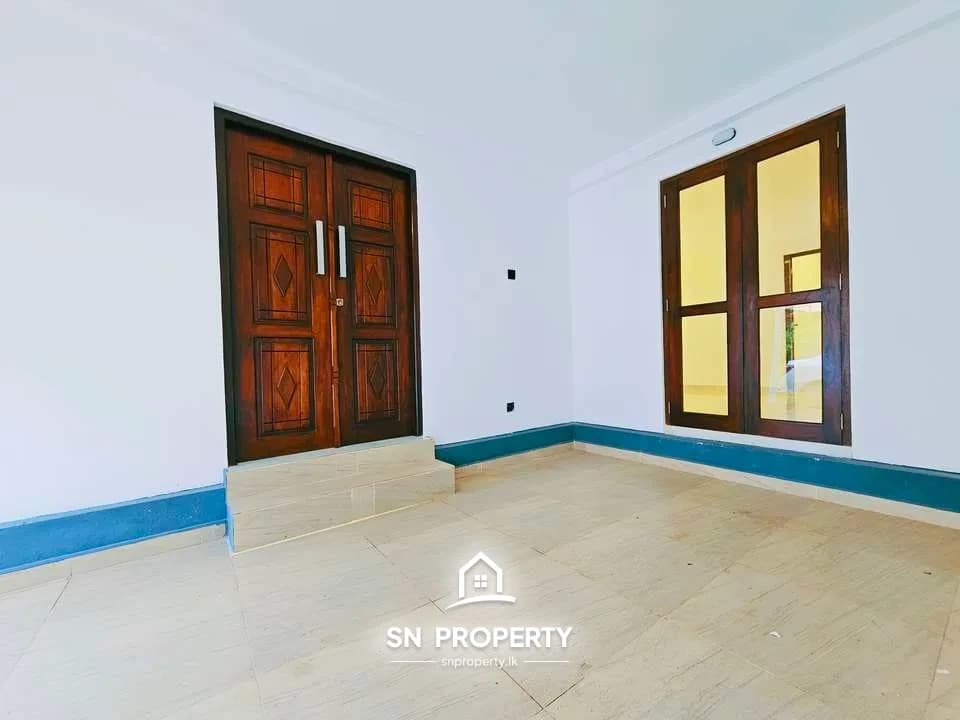🏡 House for Sale – Prime Residential Location, Arangala, photo 1 of 16
