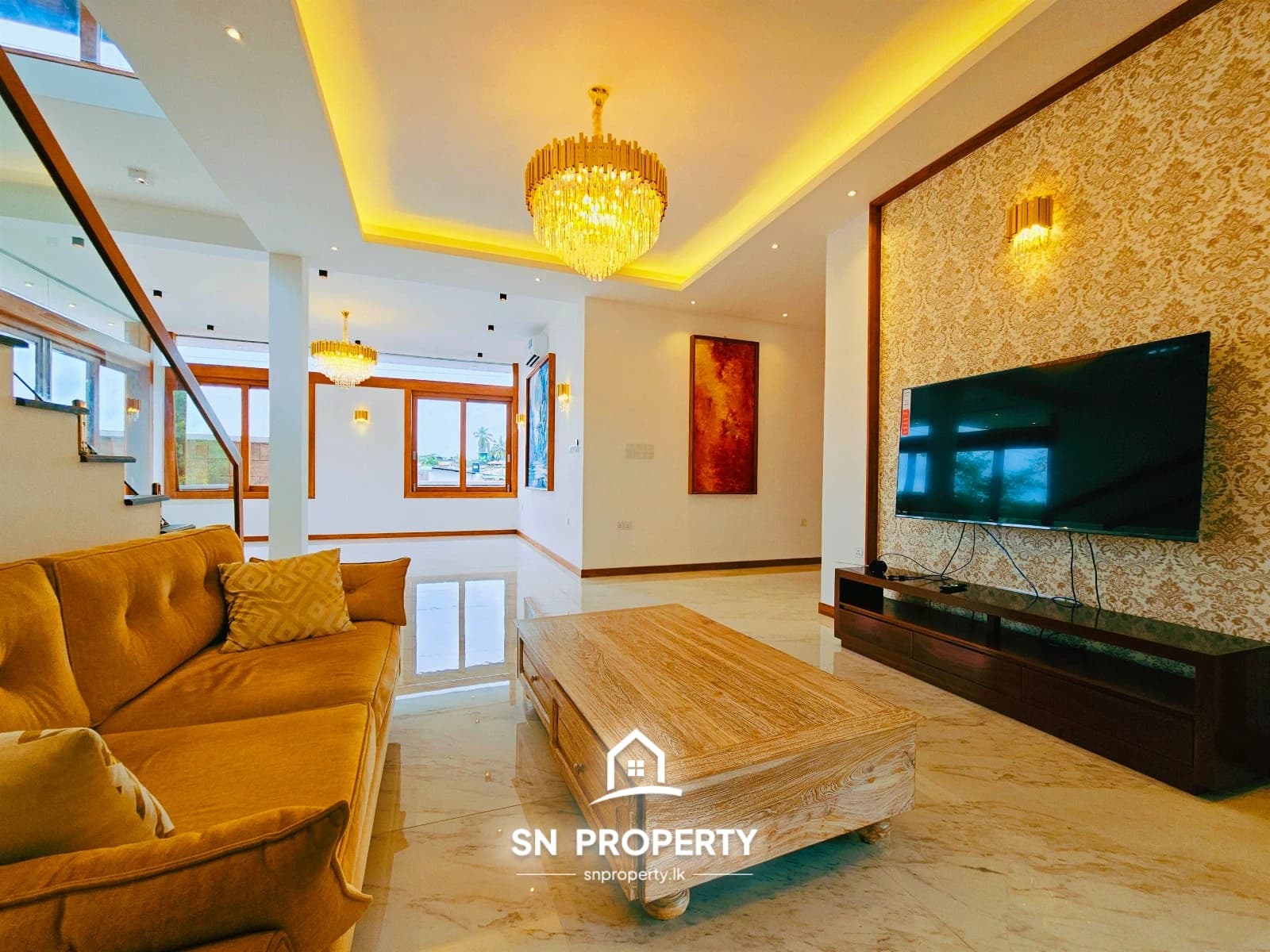 luxury Residence, designed 3 Storied House, Battaramulla, photo 15 of 20