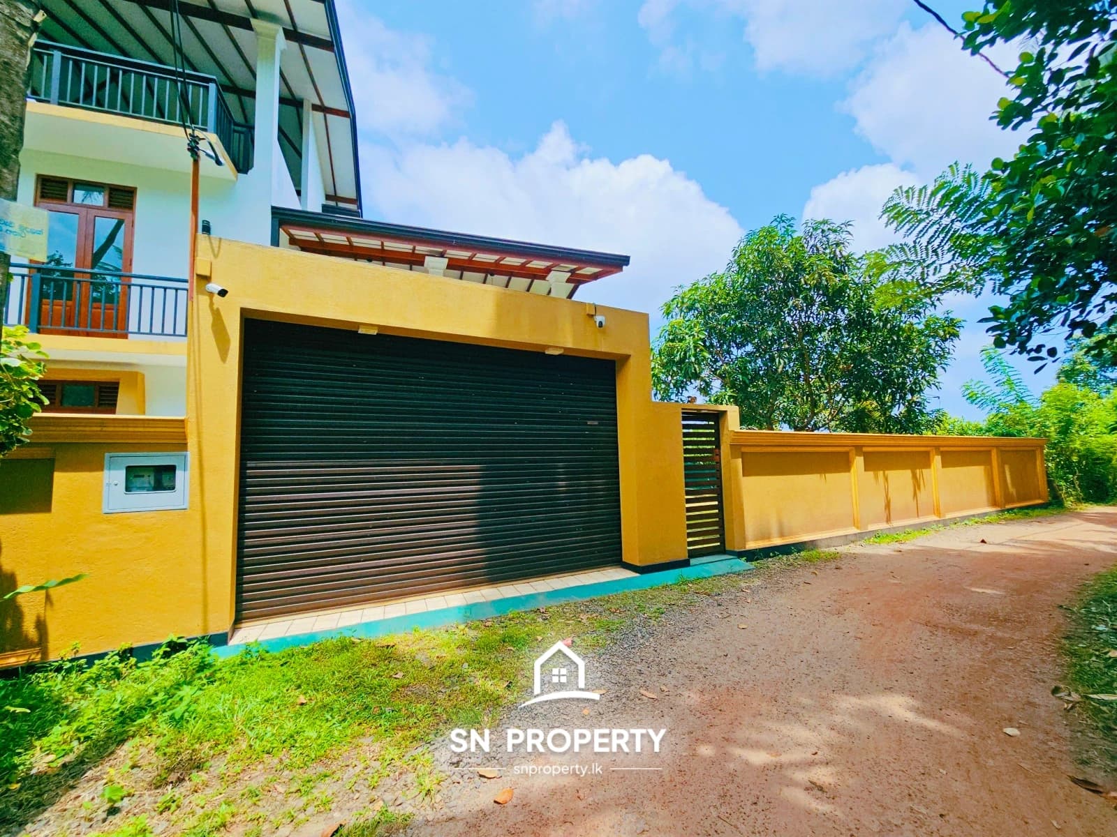 🏡 Luxury 3-Storey House for Sale – Hirana, Panadura (Near Bolgoda River), photo 1 of 20