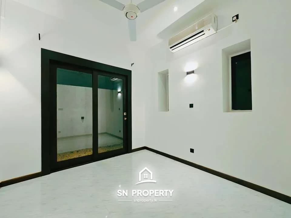 Thalawathugoda – Brand New 3 Storied House, photo 4 of 20