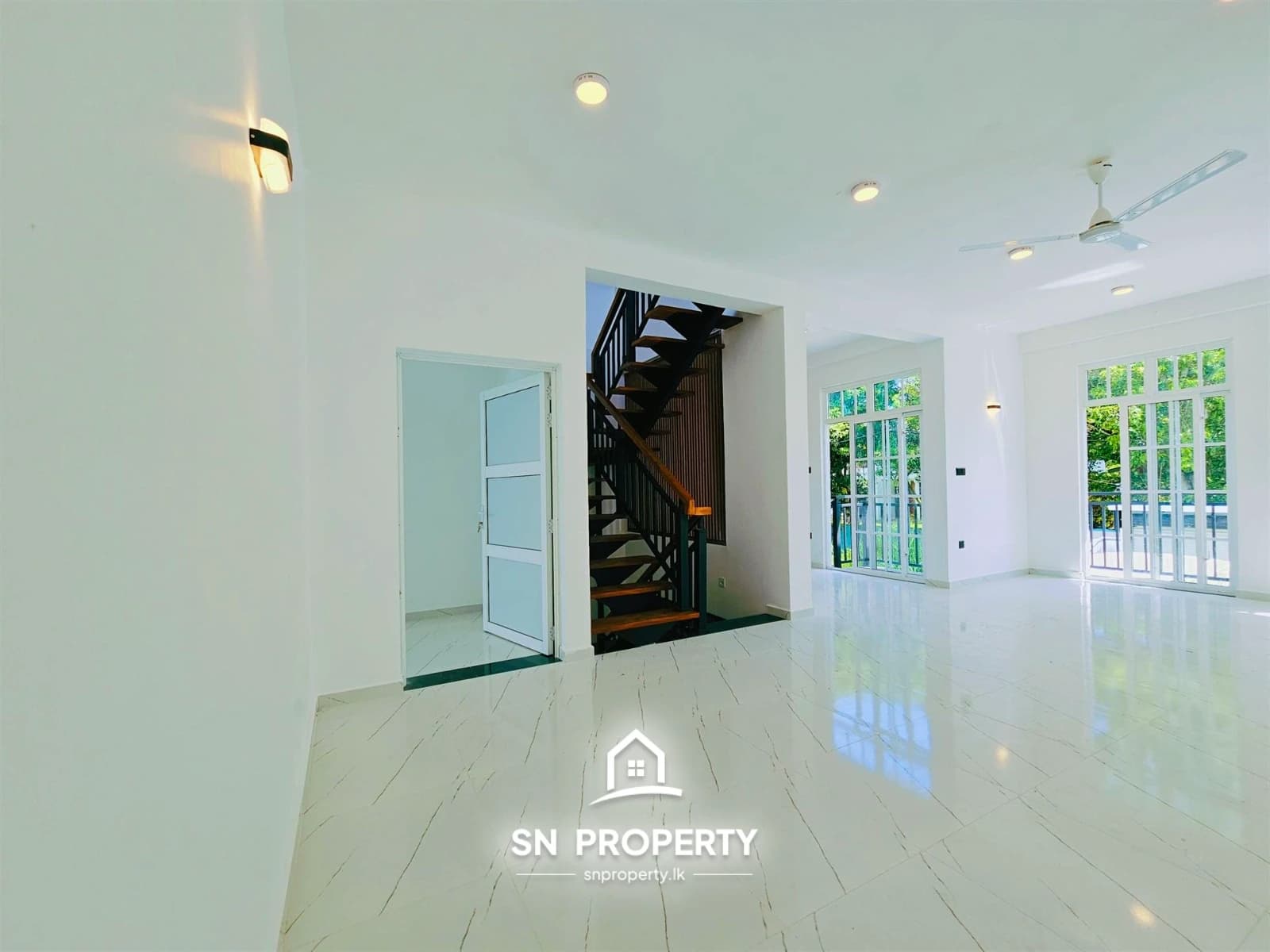🏡✨ Architecturally Designed Luxury 3-Storey Residence for Sale – Kesbawa, Banda, photo 15 of 20