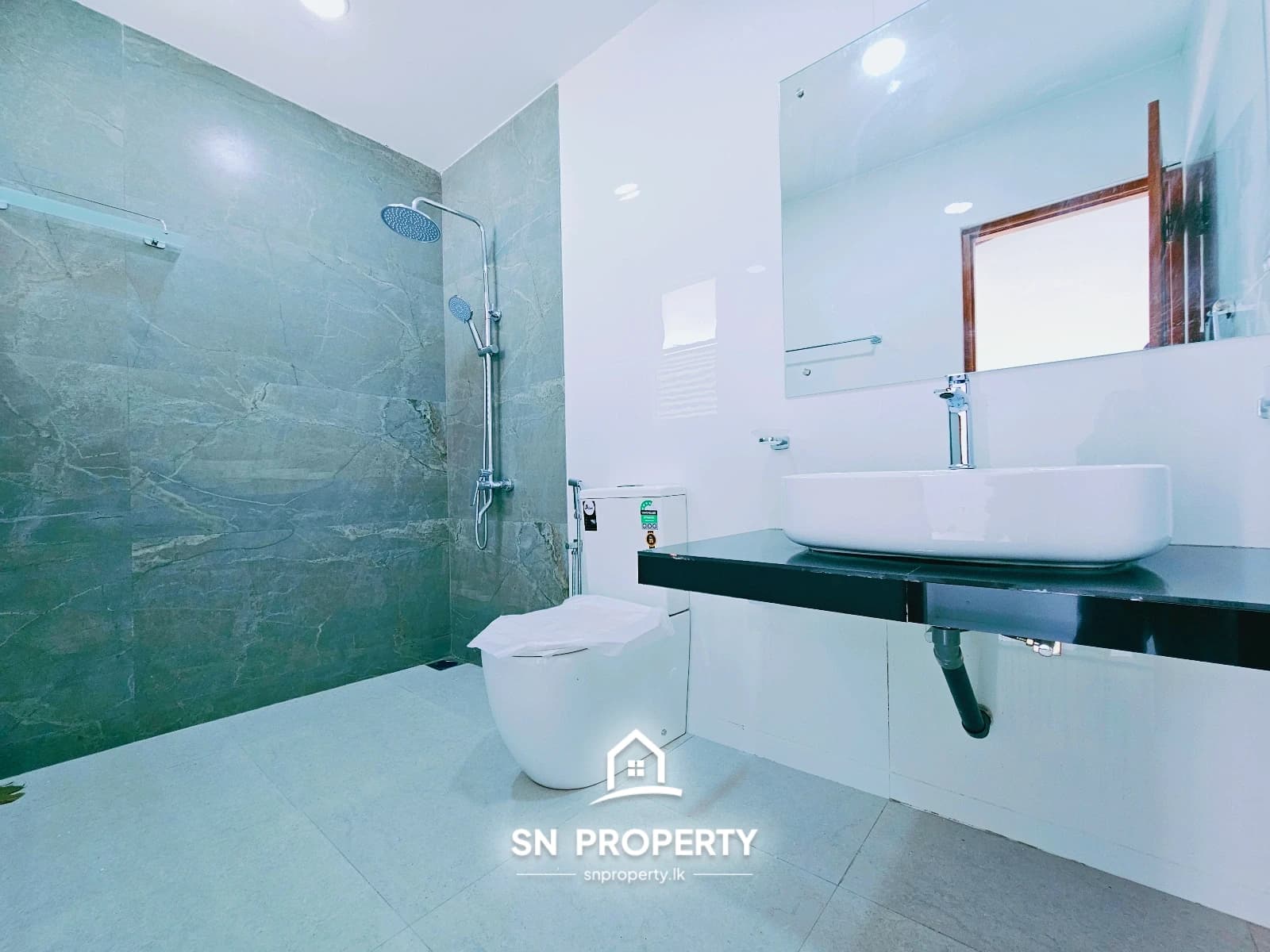 Brand New 2-Storey House for Sale - Athurugiriya, photo 13 of 20