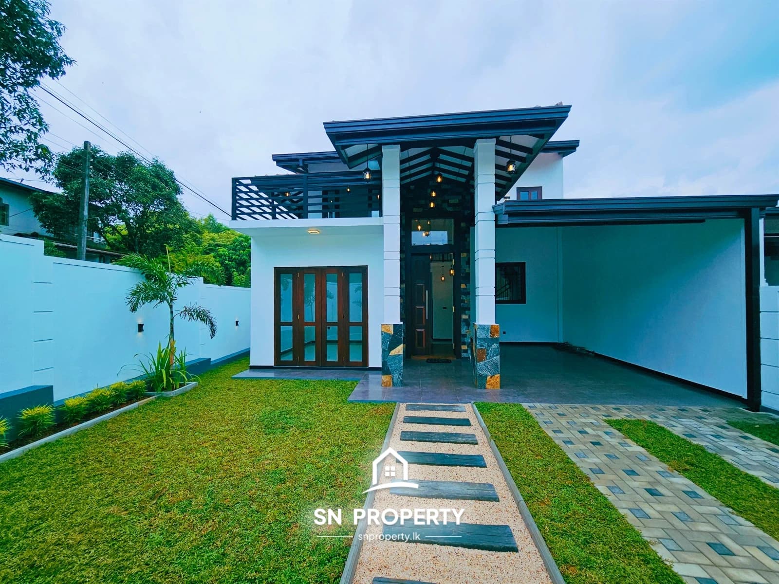 🏡 Luxury 2-Storey House for Sale – Athurugiriya, photo 1 of 20