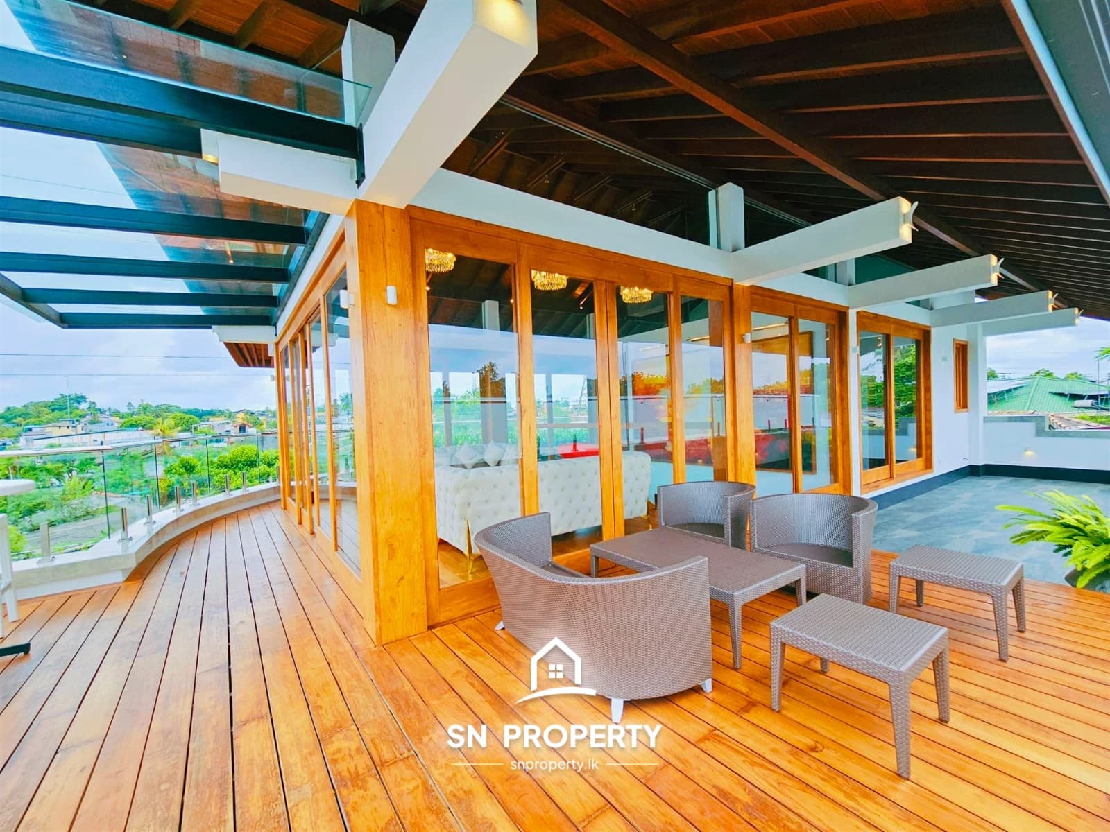 luxury Residence, designed 3 Storied House, Battaramulla, photo 18 of 20