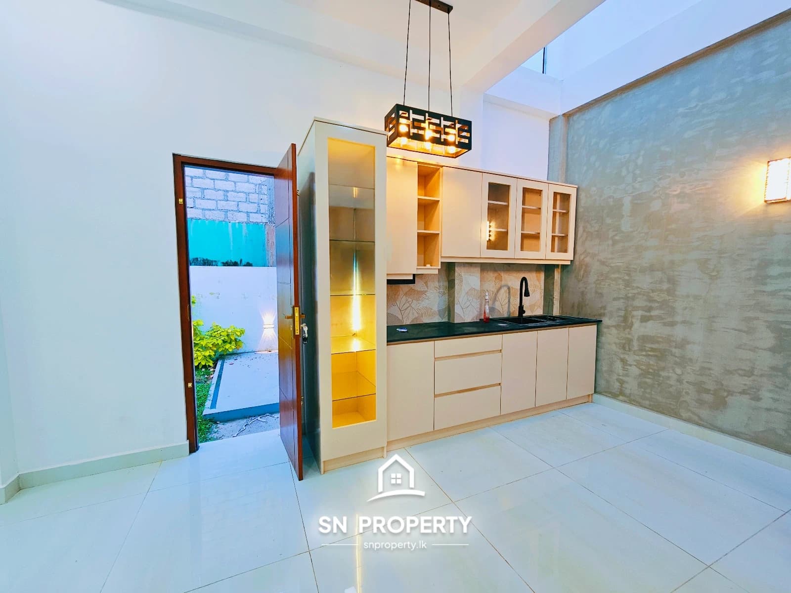 🏡 Luxury 2-Storey House for Sale – Athurugiriya, photo 3 of 20