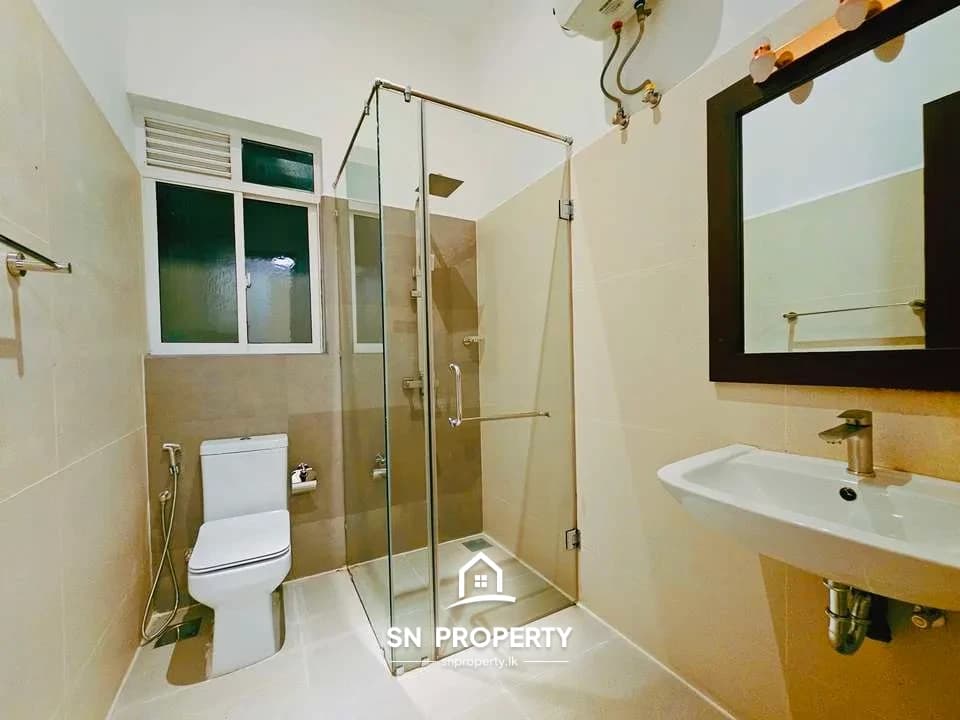 Thalawathugoda – Brand New 3 Storied House, photo 5 of 20