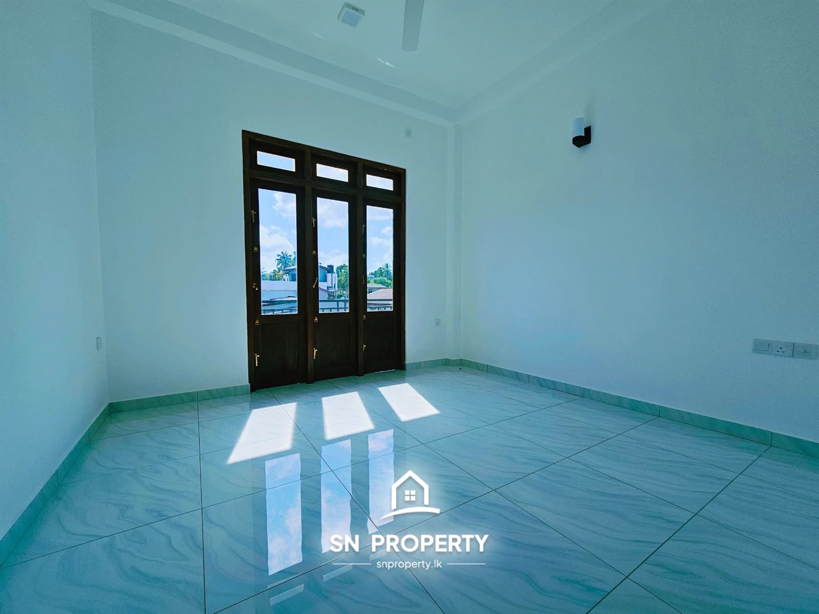 Architecturally Designed Luxury Two-Storey House – Athurugiriya, photo 8 of 20